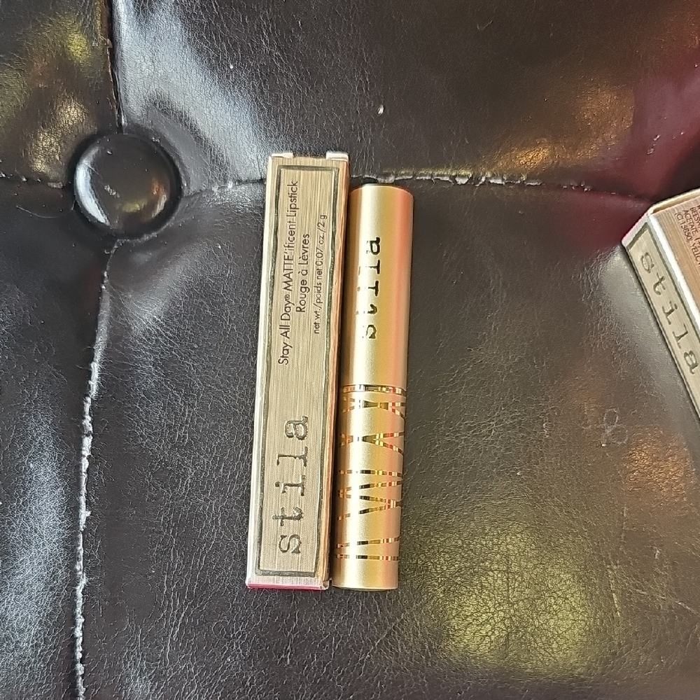 Stila Matte Lipstick in Gold Tube